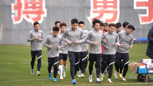 日本调教打屁股网站